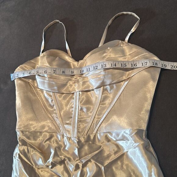 Women’s Full Length Prom Party Dress Criss Cross Straps Leg Slit Size 8 NEW - Picture 8 of 14